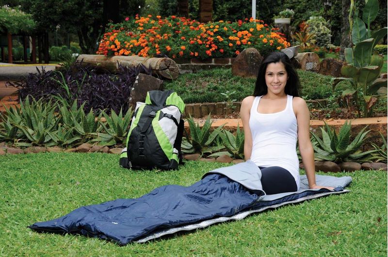 Saco-de-Dormir-com-Extensor-para-Travesseiro-uso