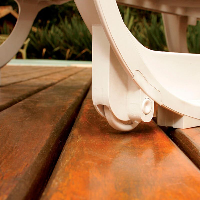 Espreguicadeira-Plastico-Antares-Pitangui-Reclinavel