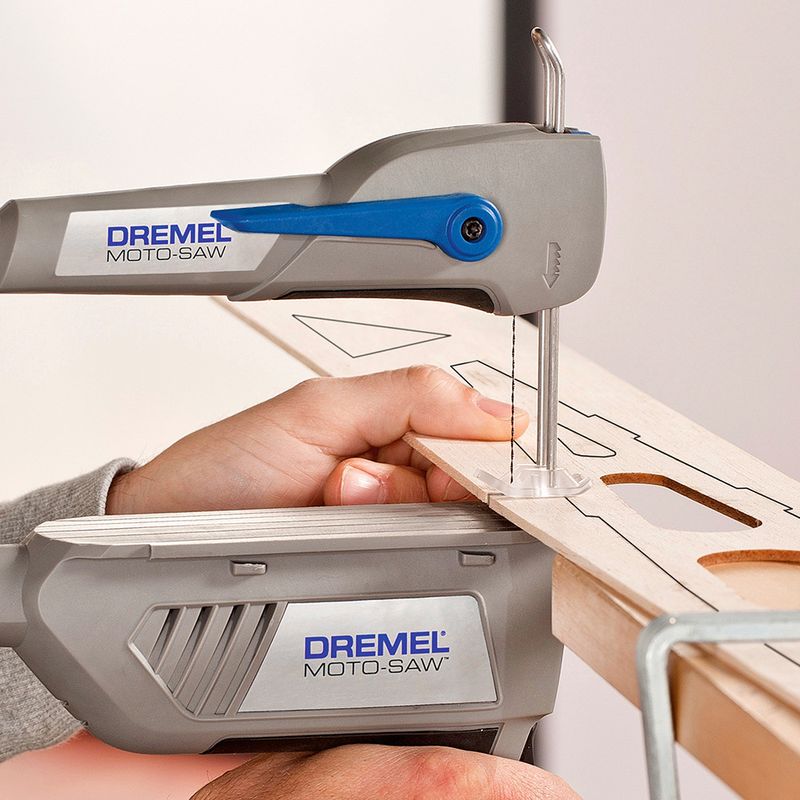 Kit-Dremel-Moto-Saw-com-Microrretifica-Stylo--e-21-Acessorios-2-acoplamentos-e-Maleta