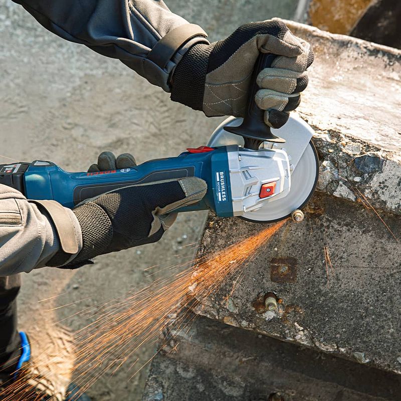 Esmerilhadeira-Bosch-a-Bateria-GWS-180-LI-Brushless-18V-SB